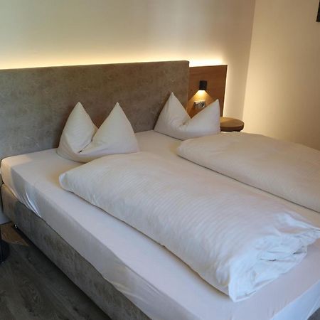Gasthof Hotel Zur Post Erlau  Buitenkant foto