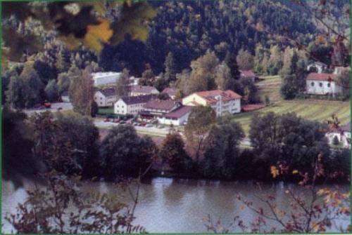 Gasthof Hotel Zur Post Erlau  Buitenkant foto