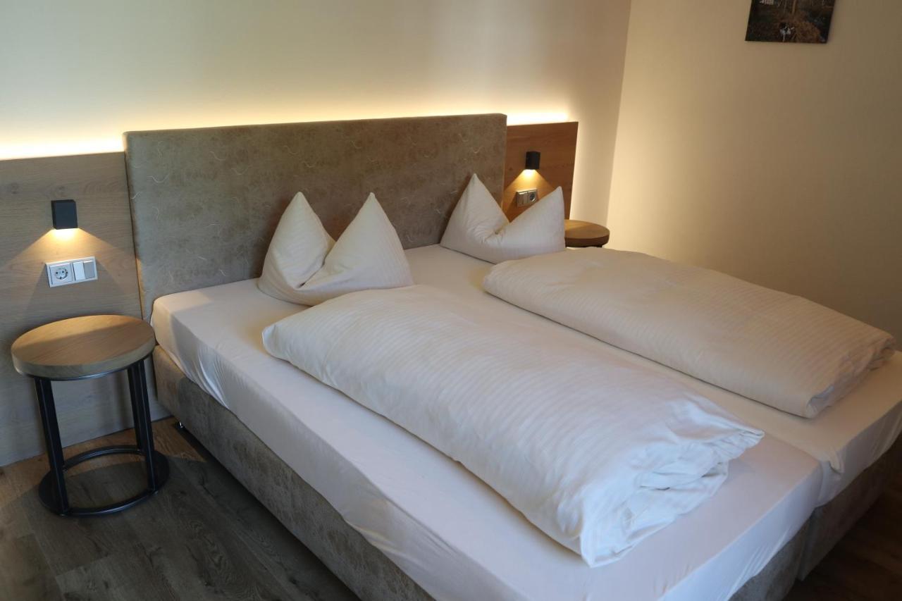 Gasthof Hotel Zur Post Erlau  Buitenkant foto