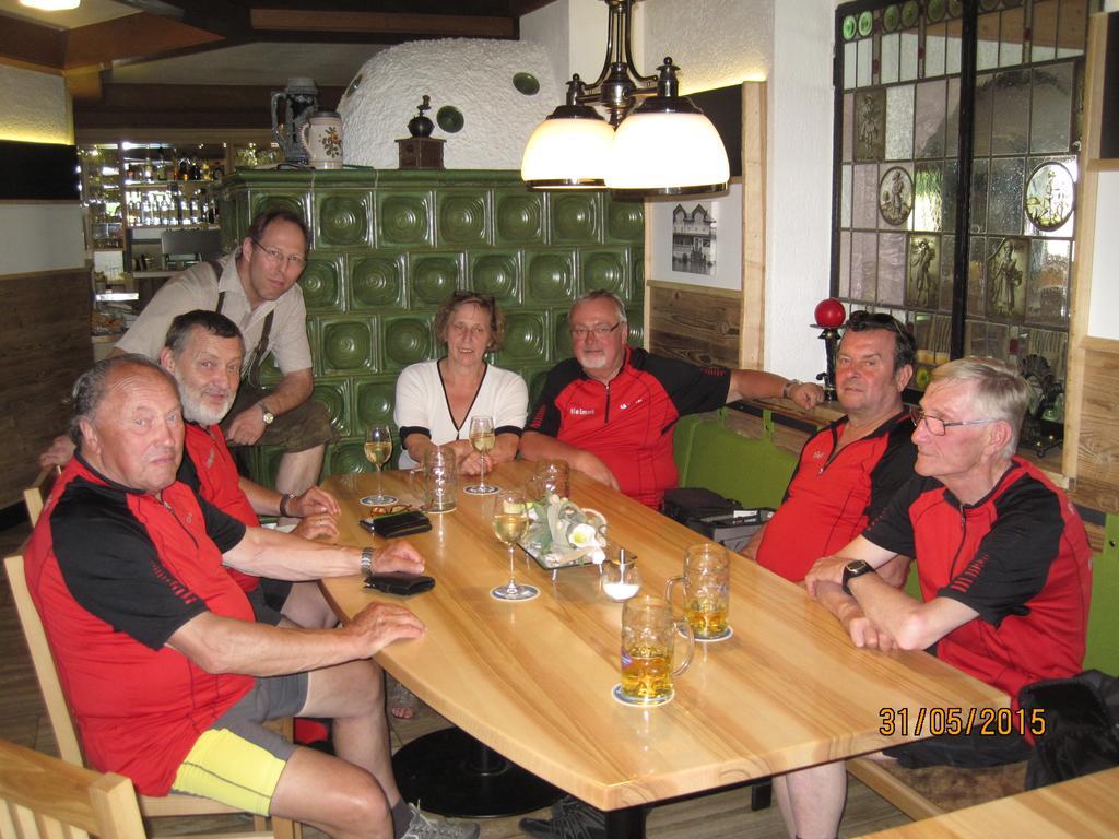 Gasthof Hotel Zur Post Erlau  Buitenkant foto
